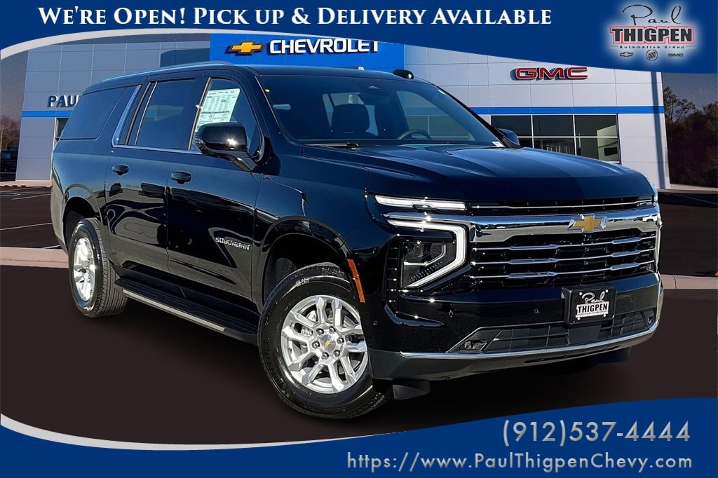 2026 Chevrolet Suburban LT's photo