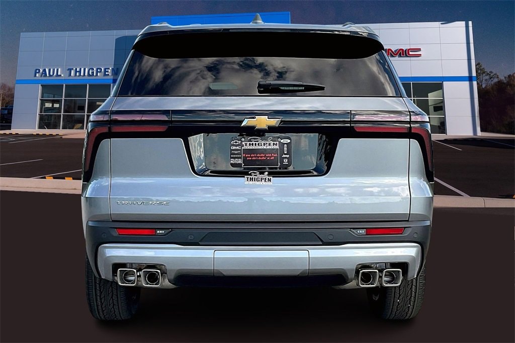New 2026 Chevrolet Traverse LT SUV