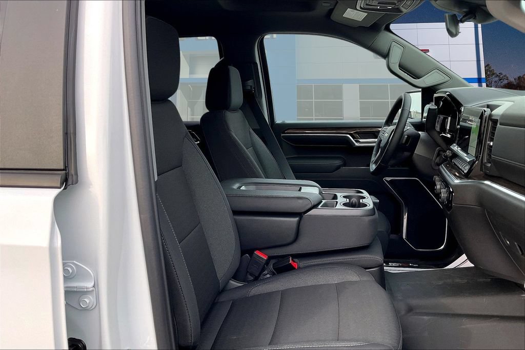 2026 Chevrolet Silverado 1500 LT - Photo 8