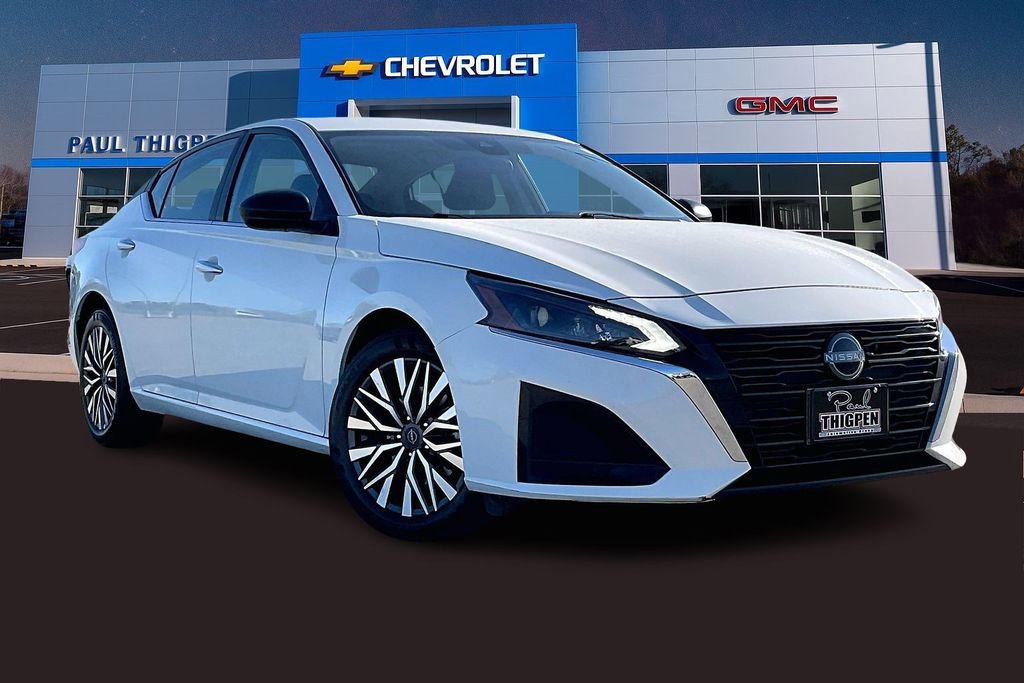 2025 Nissan Altima 2.5 SV's photo