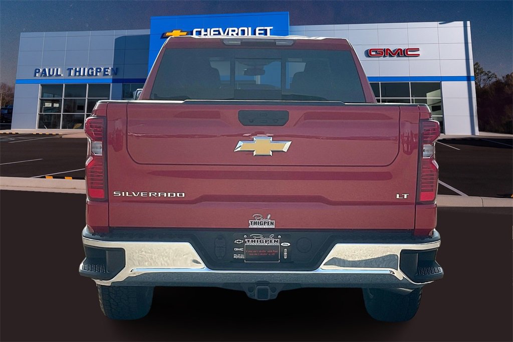 2026 Chevrolet Silverado 1500 LT photo 4
