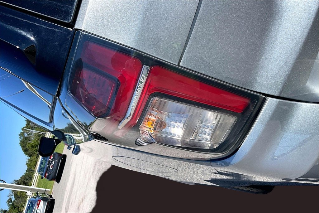 2026 Chevrolet Suburban Premier - Photo 25