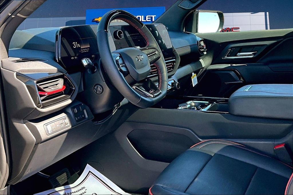 2024 Chevrolet Silverado EV RST - Photo 6