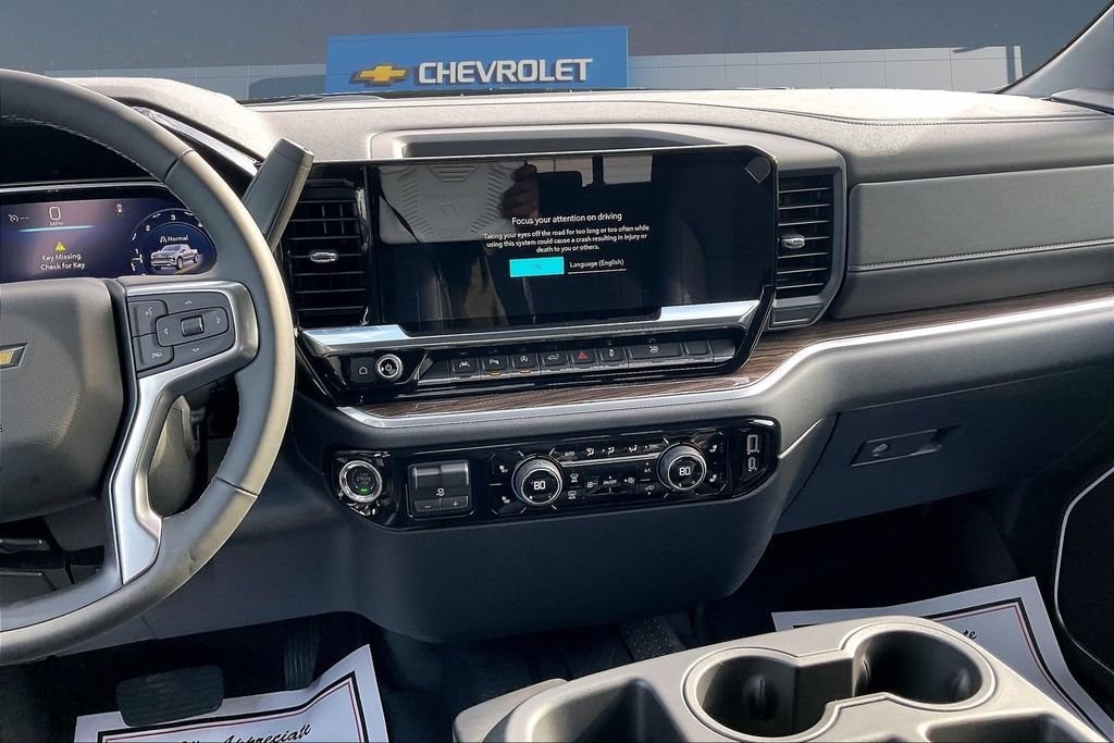 2026 Chevrolet Silverado 1500 LT - Photo 8