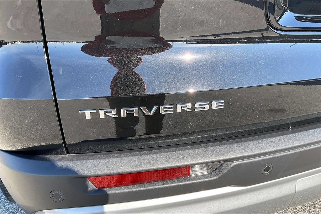 2026 Chevrolet Traverse LT - Photo 12