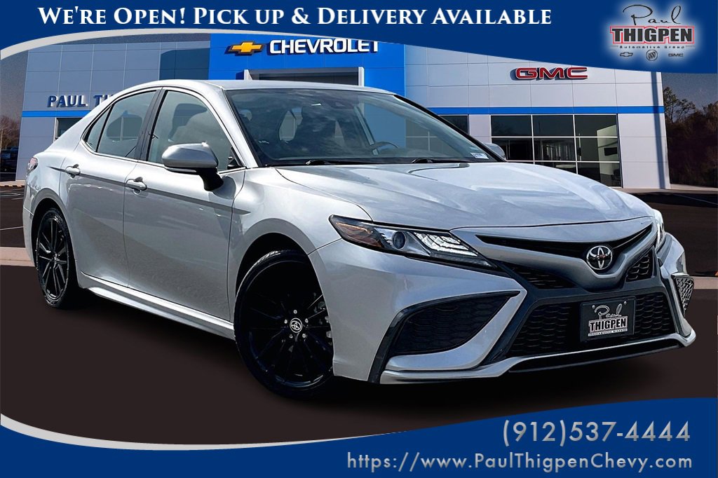 2024 Toyota Camry XSE's photo