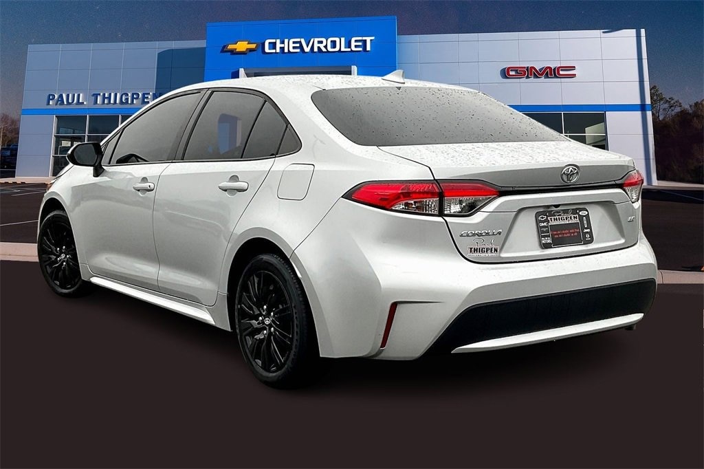 Used 2022 Toyota Corolla LE Sedan