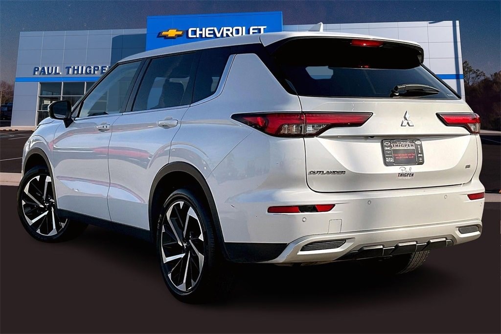 Used 2024 Mitsubishi Outlander SE SUV