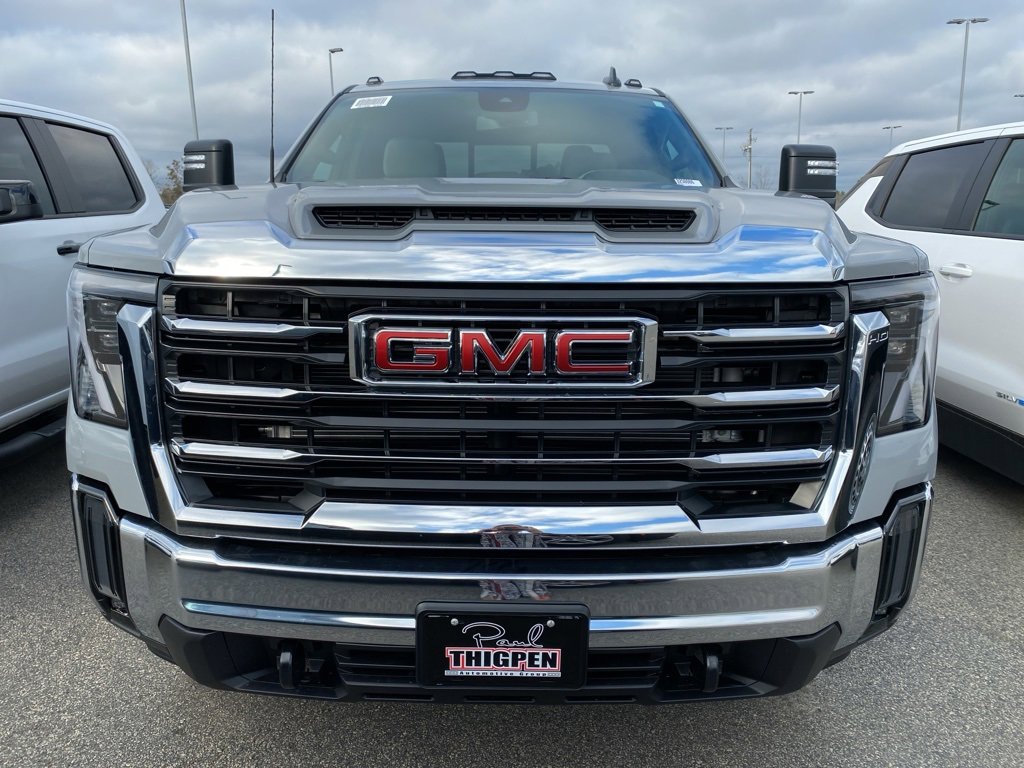 2025 Gmc Sierra 2500 HD SLE photo 2
