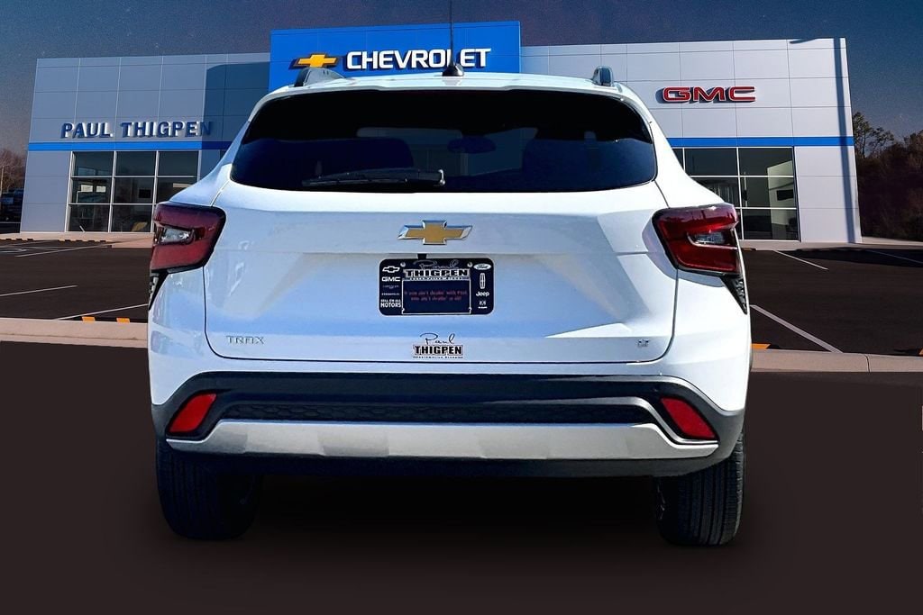 New 2026 Chevrolet Trax LT SUV