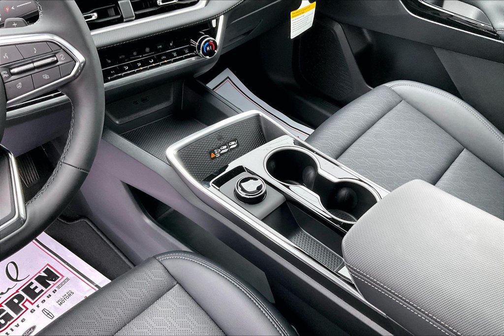 2027 Chevrolet Equinox LT - Photo 26