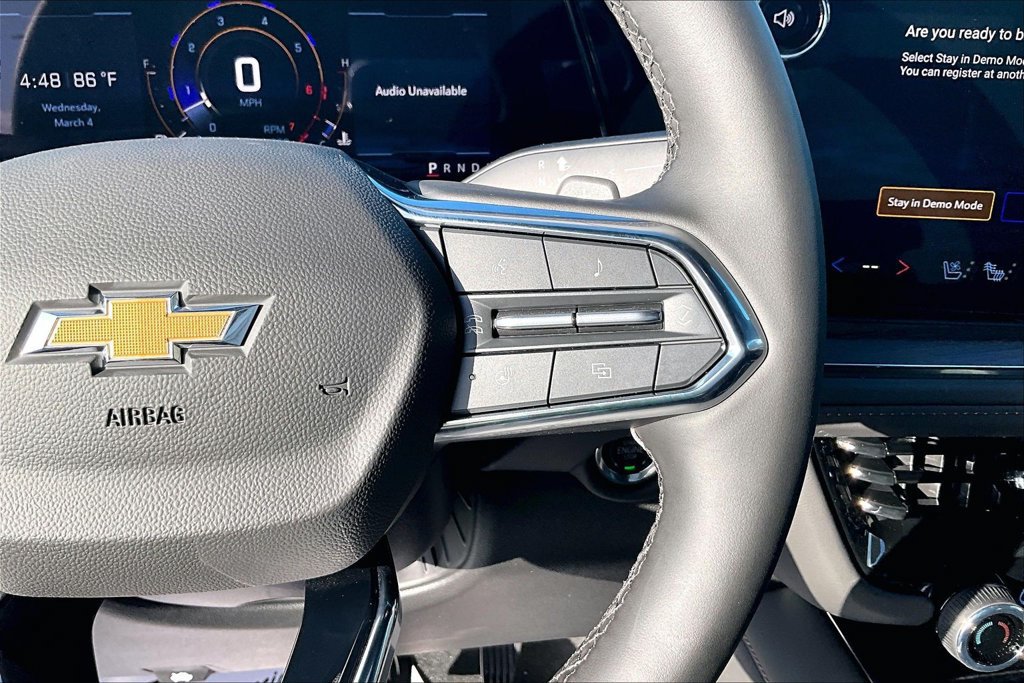 2026 Chevrolet Suburban High Country - Photo 23