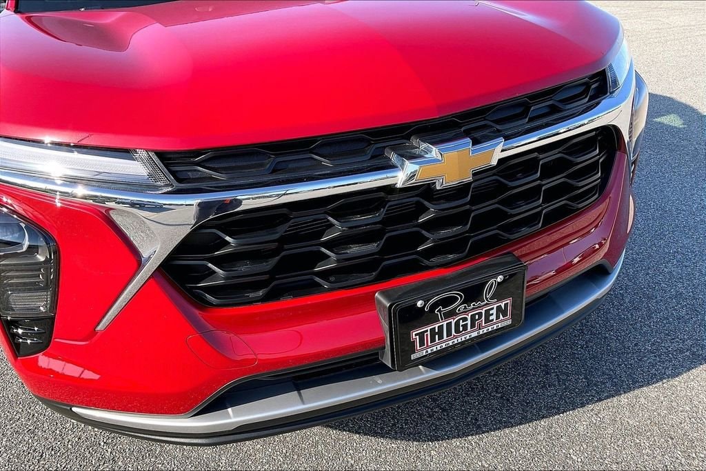 2026 Chevrolet Trax LT - Photo 14