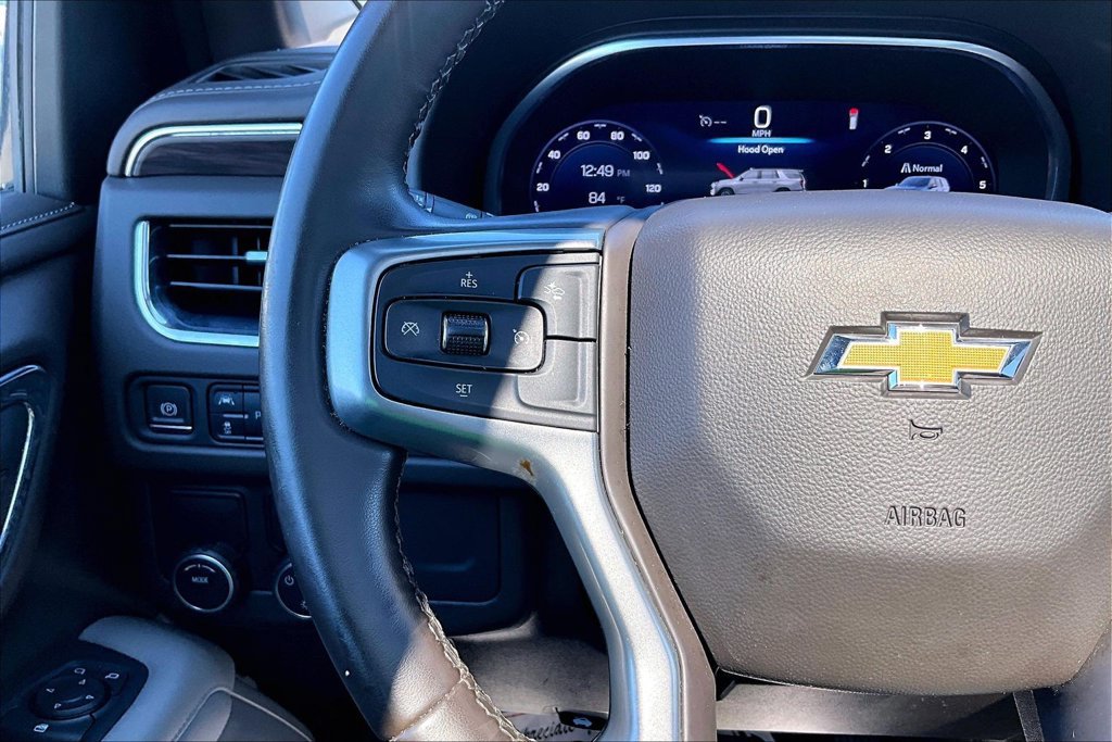 2026 Chevrolet Suburban Premier - Photo 19