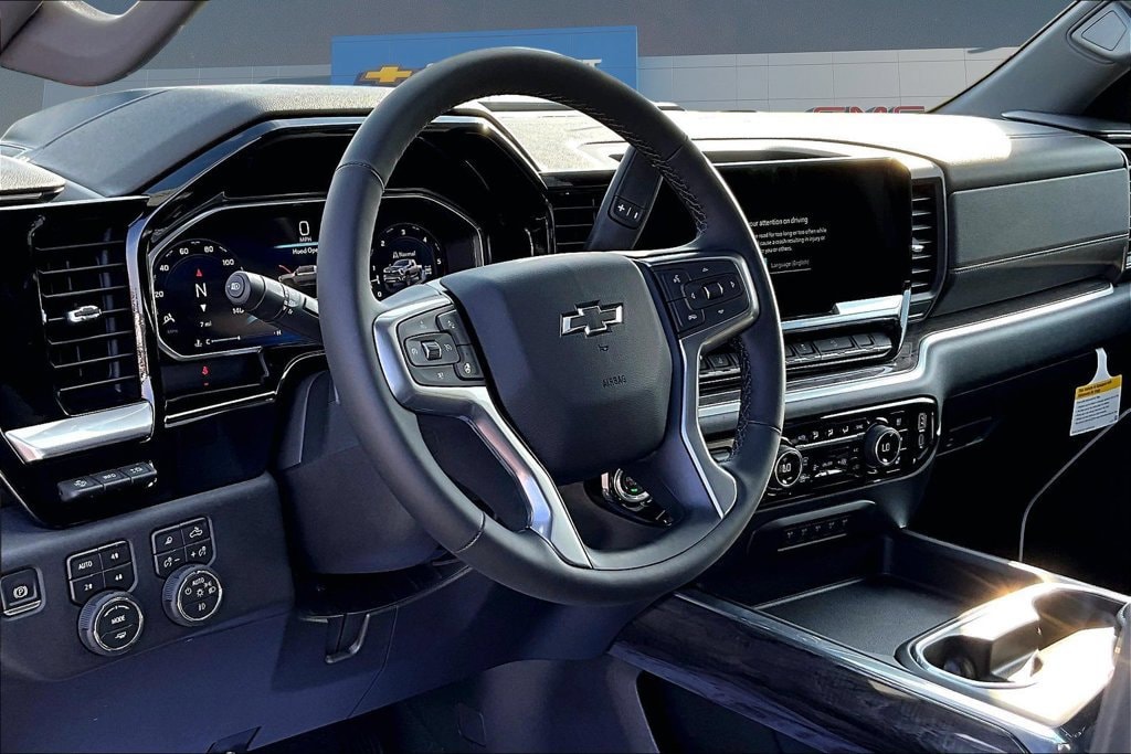 2026 Chevrolet Silverado 2500 HD LTZ - Photo 7