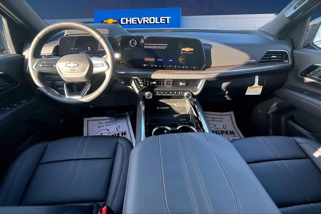 2026 Chevrolet Suburban High Country - Photo 6