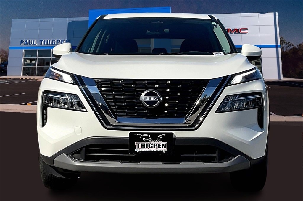 Used 2023 Nissan Rogue SV SUV