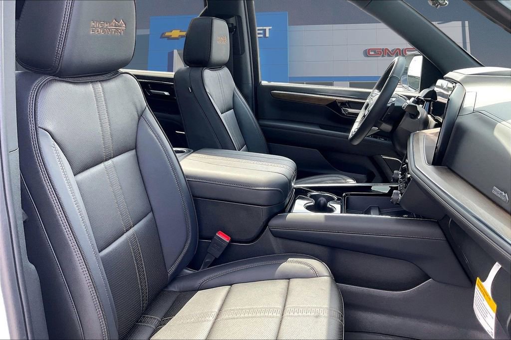 2026 Chevrolet Tahoe High Country - Photo 8