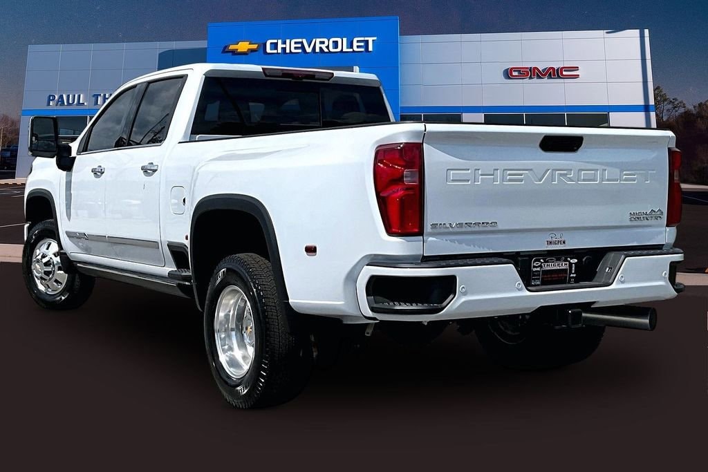 New 2026 Chevrolet Silverado 3500 HD High Country DRW Truck