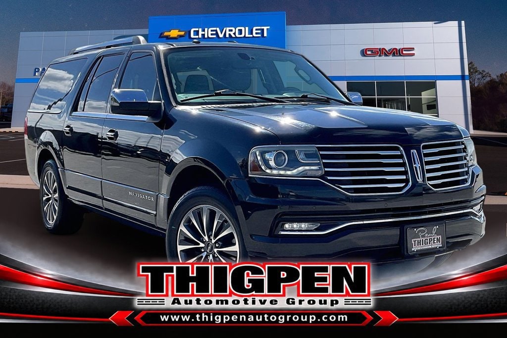 Used 2016 Lincoln Navigator Select with VIN 5LMJJ3HT9GEL02636 for sale in Vidalia, GA