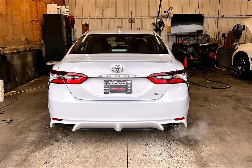 Used 2024 Toyota Camry SE Sedan