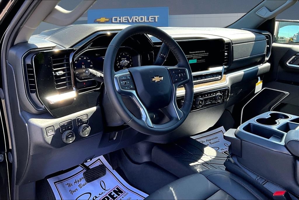 2026 Chevrolet Silverado 1500 LT - Photo 6