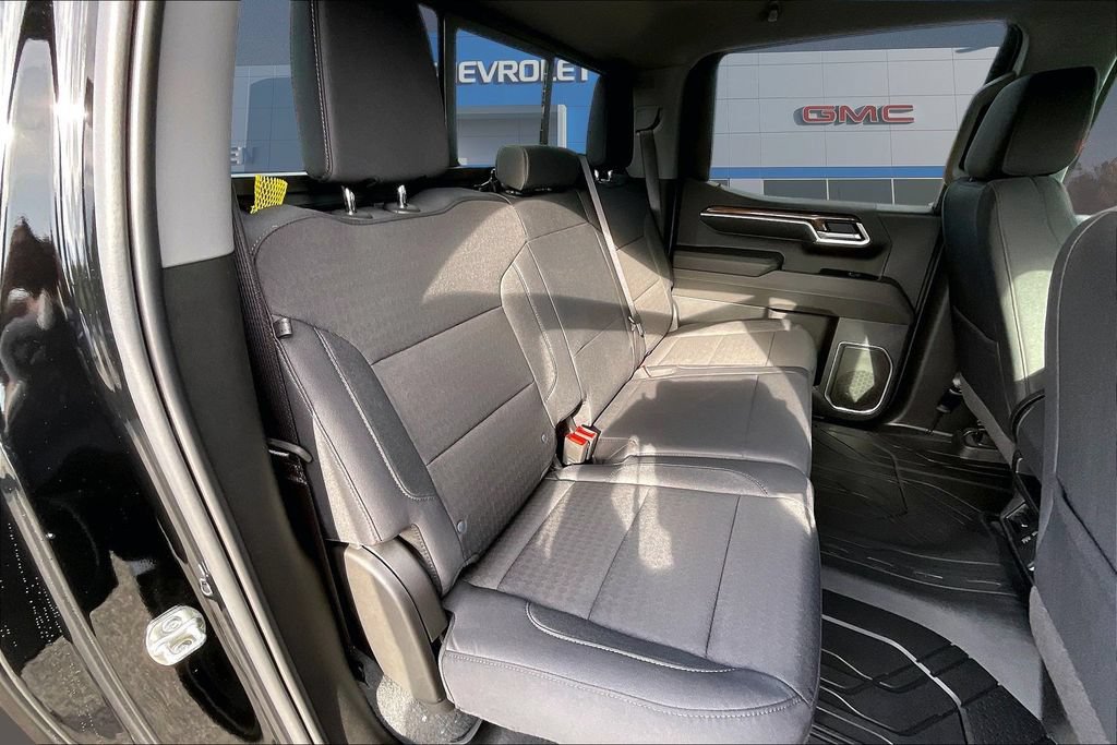 2026 Chevrolet Silverado 1500 LT - Photo 10