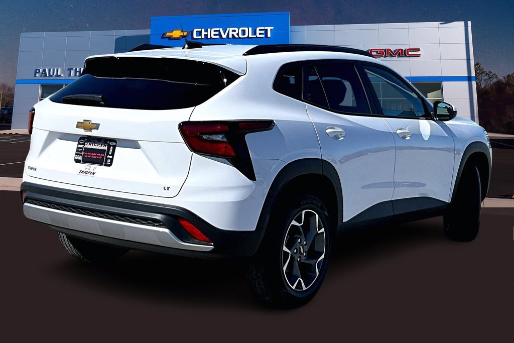 2026 Chevrolet Trax LT - Photo 19