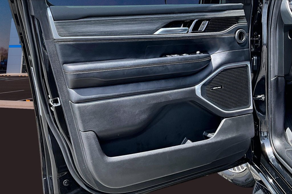 2024 Jeep Wagoneer Series II - Photo 21