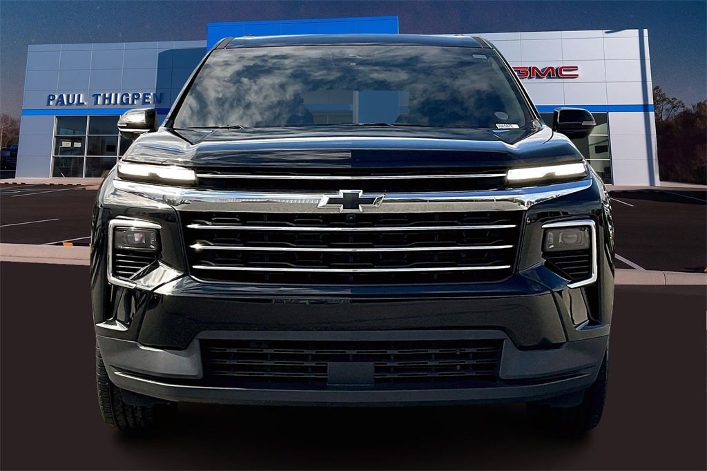 Used 2024 Chevrolet Traverse LT SUV