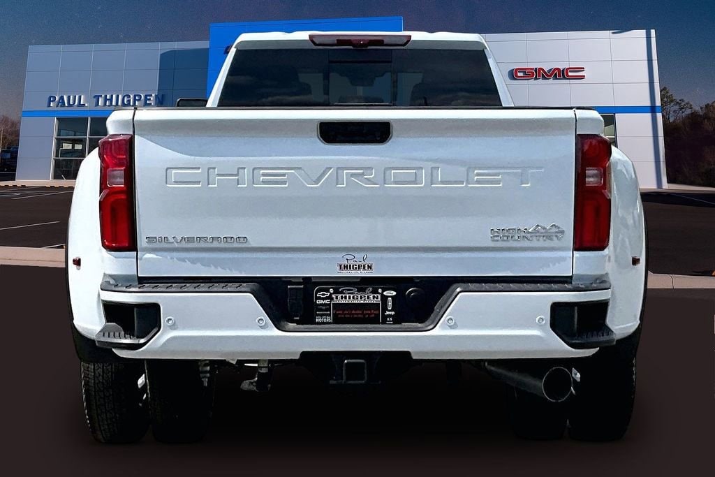 New 2026 Chevrolet Silverado 3500 HD High Country DRW Truck