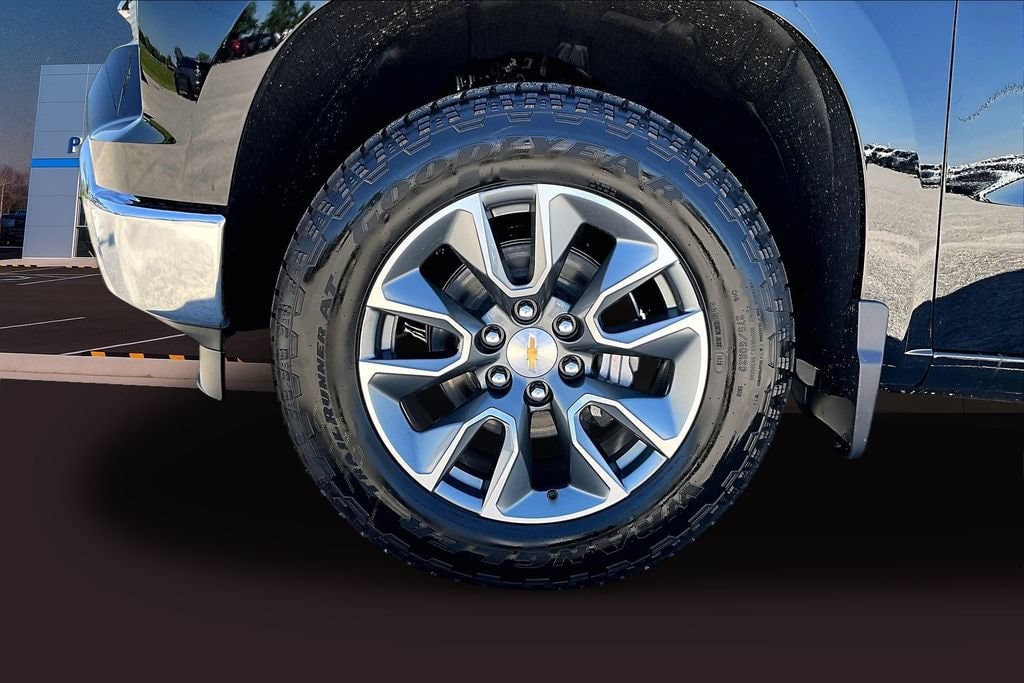 2026 Chevrolet Silverado 1500 LT - Photo 11