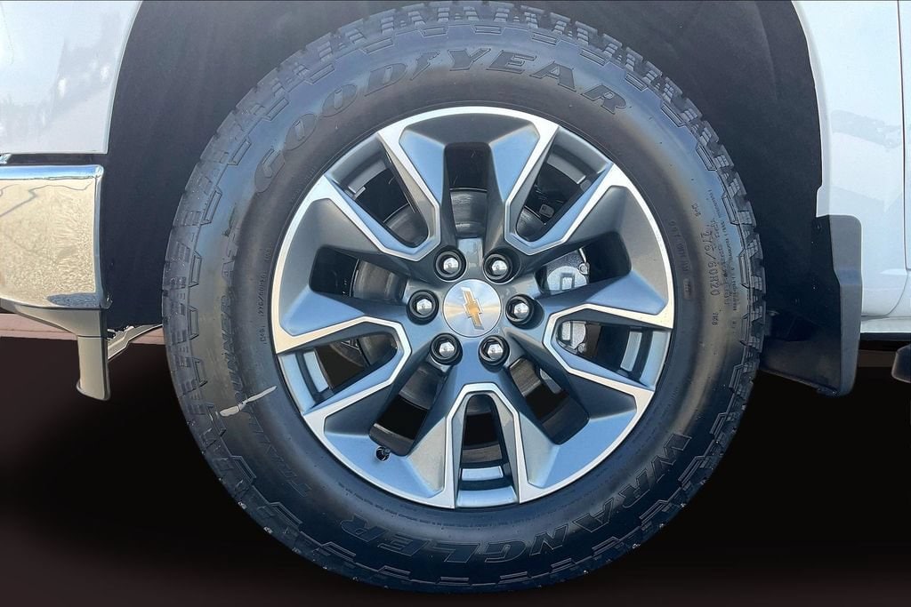 2026 Chevrolet Silverado 1500 LT - Photo 13