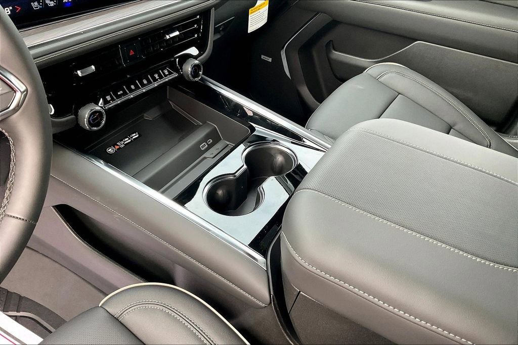 2026 Chevrolet Tahoe Premier - Photo 23