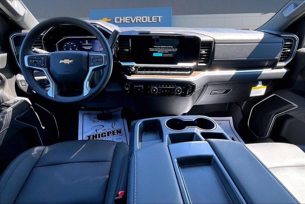 2026 Chevrolet Silverado 1500 LT - Photo 6