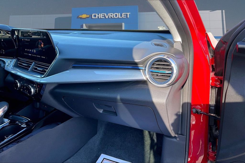 2026 Chevrolet Trax LT - Photo 24