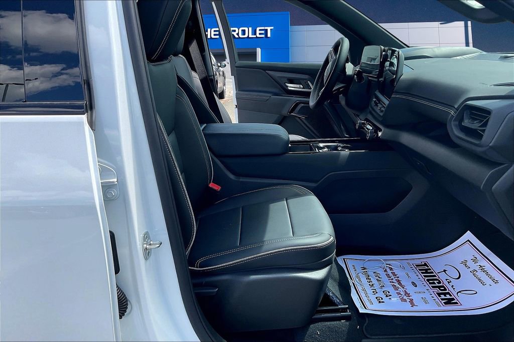 2026 Chevrolet Silverado EV LT - Photo 8