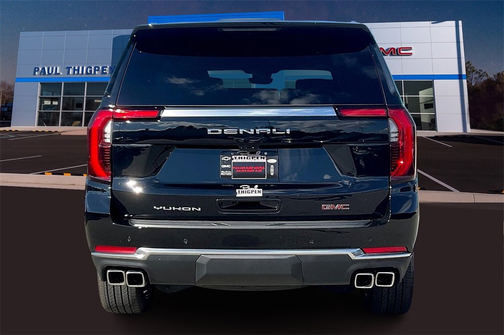 2025 Gmc Yukon Denali photo 3