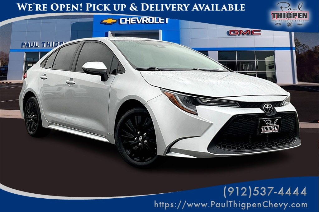 Used 2022 Toyota Corolla LE Sedan