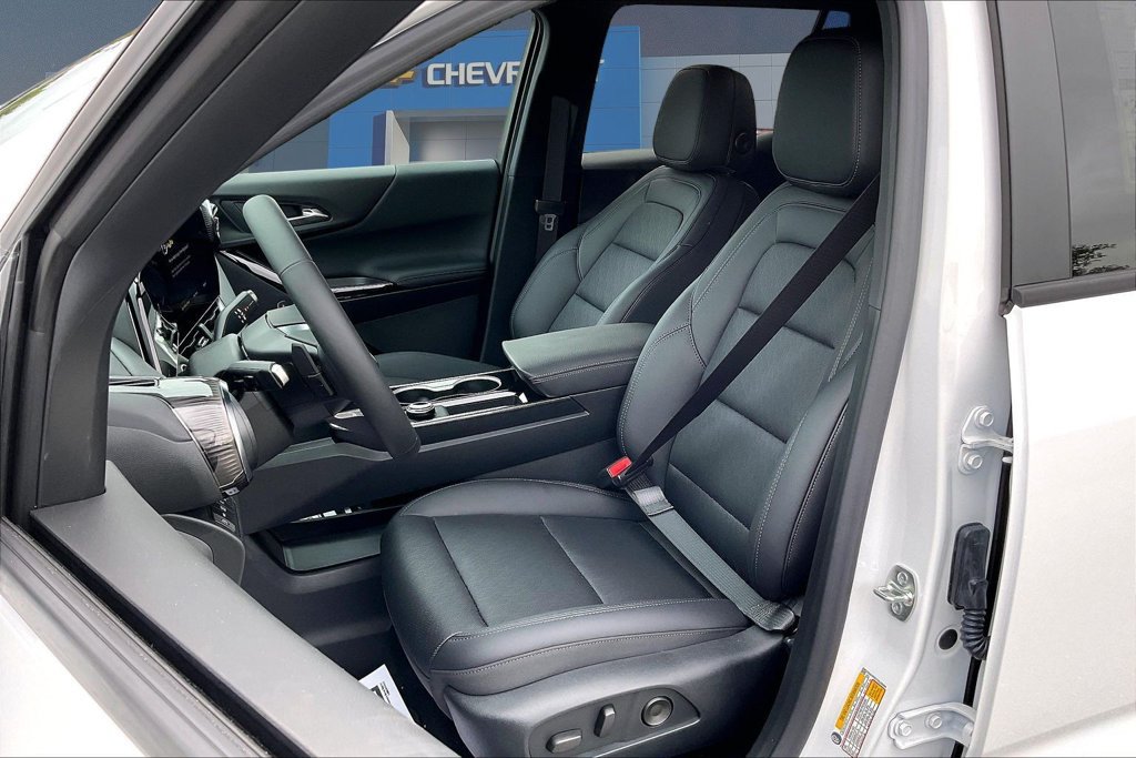 2027 Chevrolet Equinox LT - Photo 27