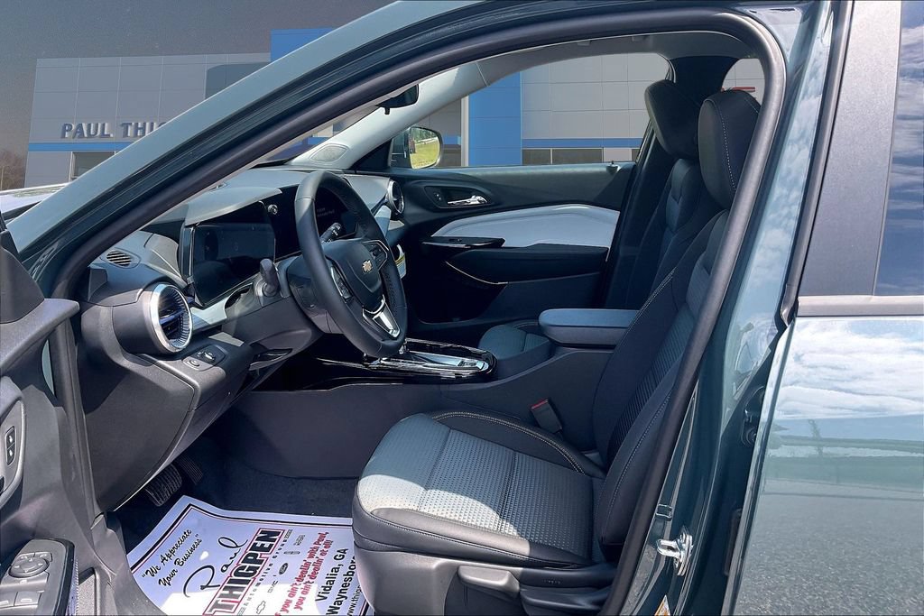 2026 Chevrolet Trax LT - Photo 25
