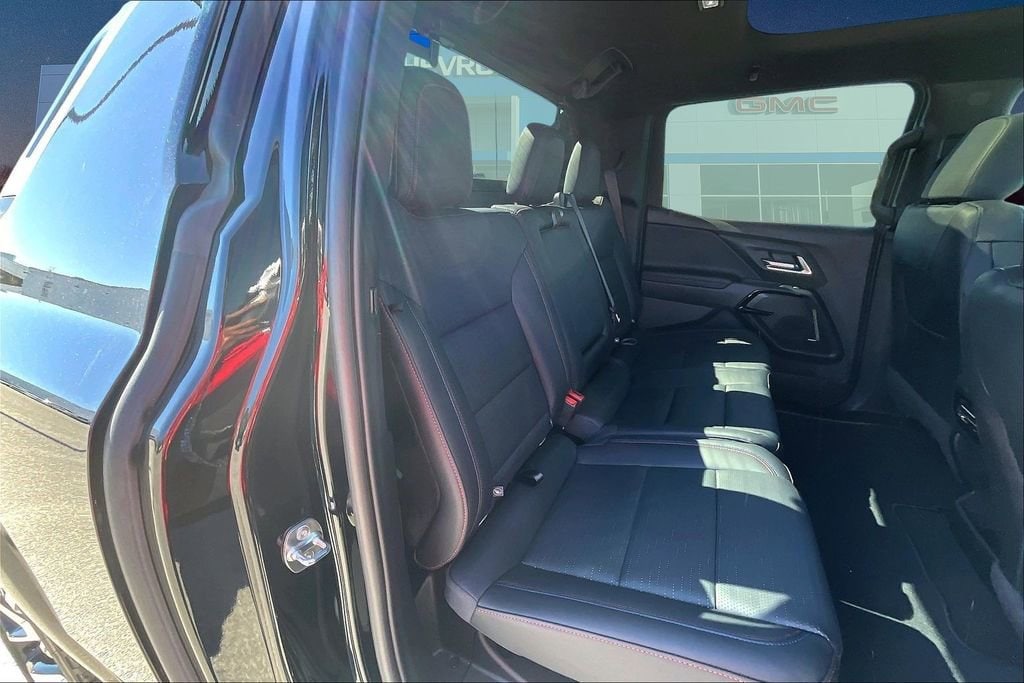 2024 Chevrolet Silverado EV RST - Photo 9