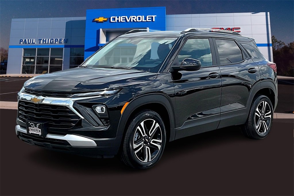 2025 Chevrolet Trailblazer LT photo 2