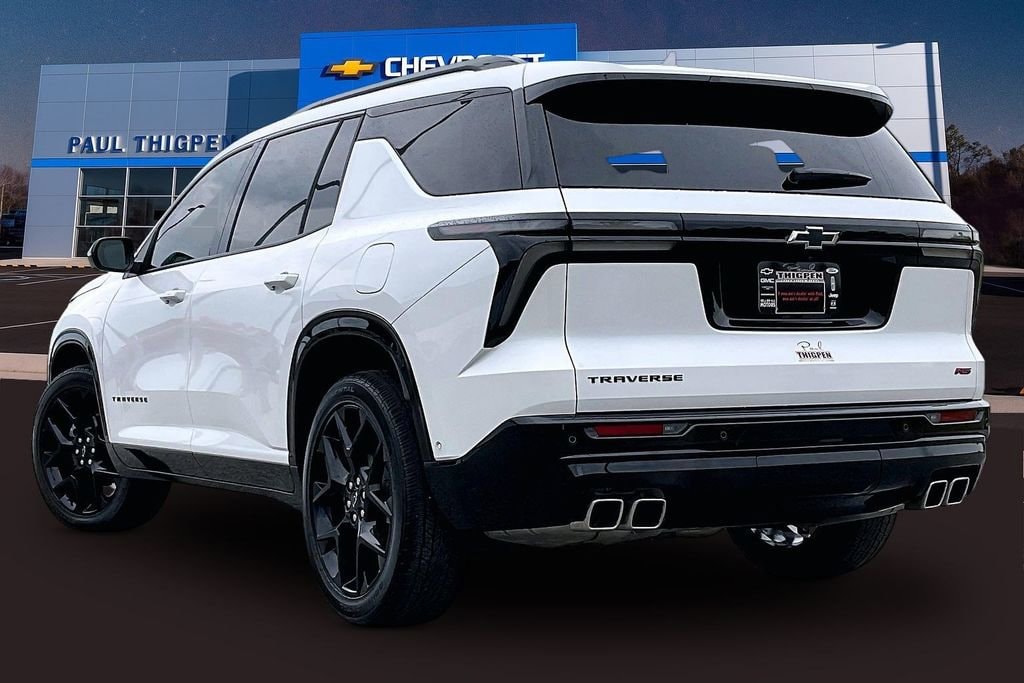 Used 2024 Chevrolet Traverse RS SUV