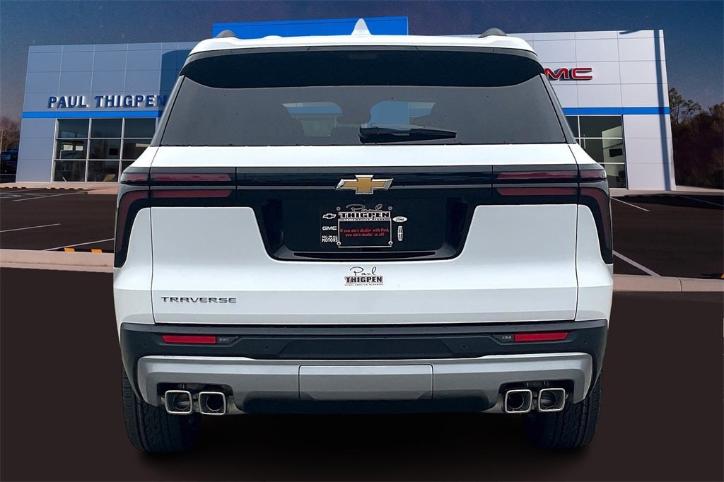 New 2026 Chevrolet Traverse LT SUV