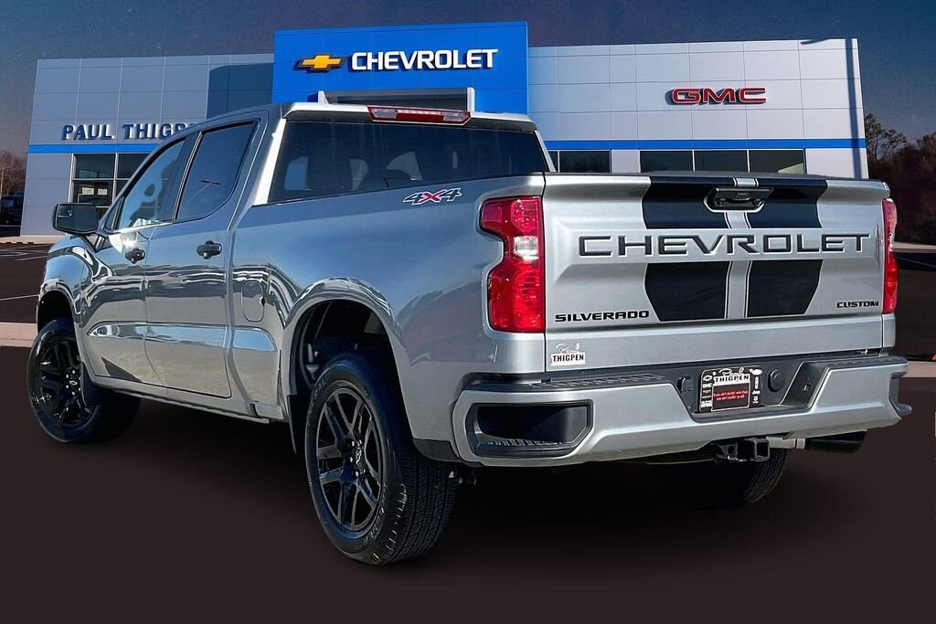 New 2026 Chevrolet Silverado 1500 Custom Truck