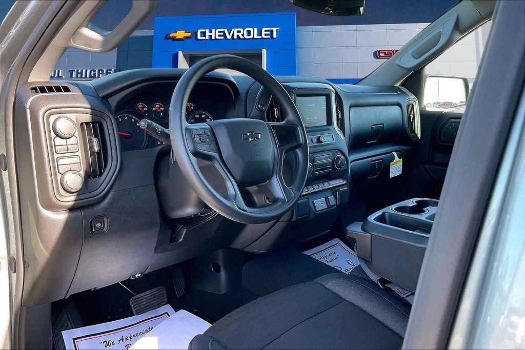 2026 Chevrolet Silverado 1500 Custom - Photo 6