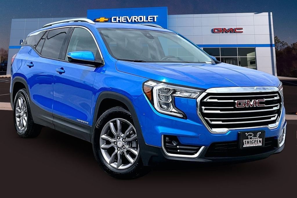 2024 GMC Terrain SLT FWD's photo