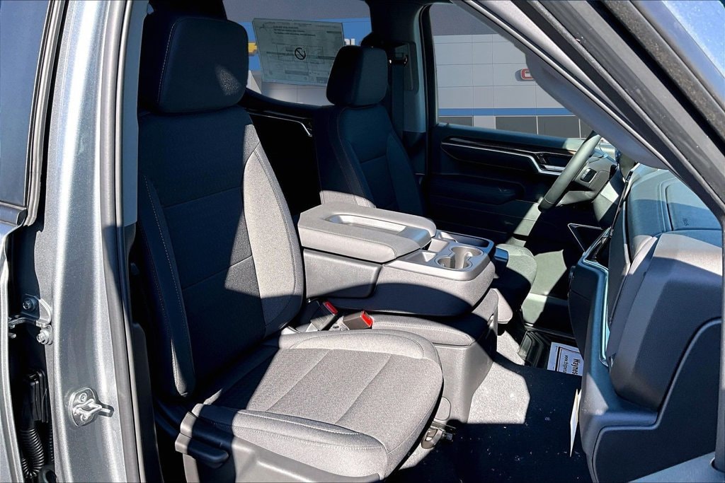 2026 Chevrolet Silverado 1500 LT - Photo 9