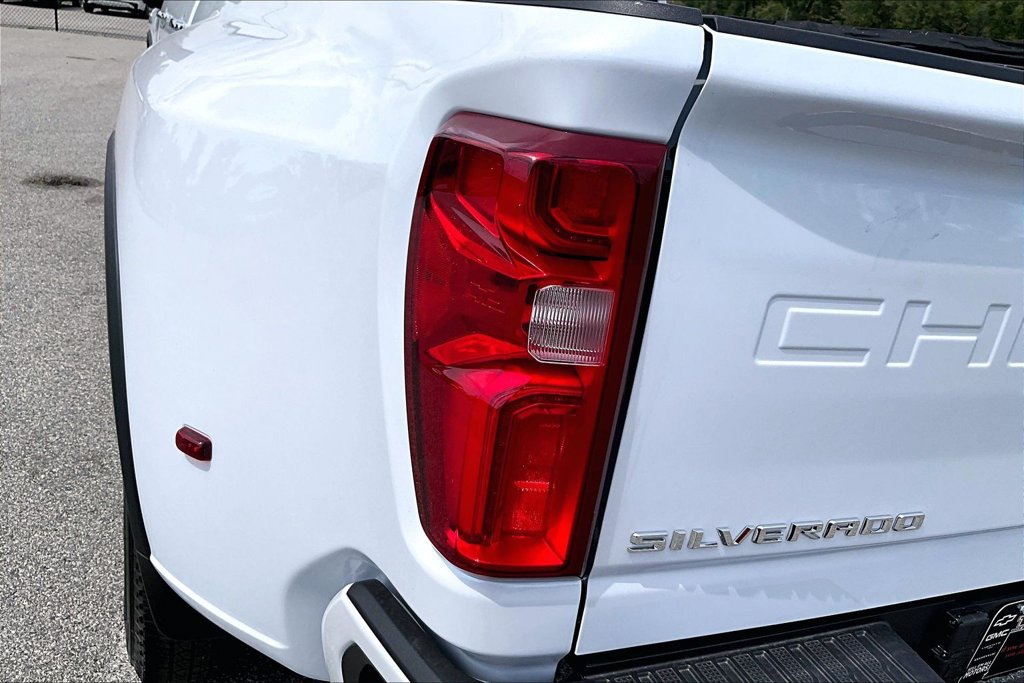 2026 Chevrolet Silverado 3500 HD High Country - Photo 27